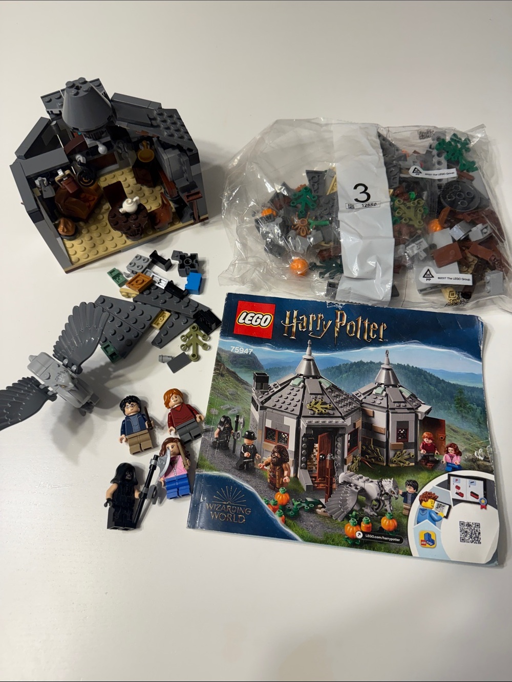 LEGO Harry Potter Hagrid's Hut: Buckbeak's Rescue 75947 (Incomplete)
